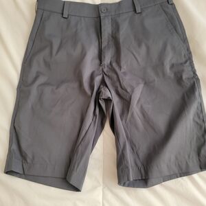Nike Golf Men's Charcoal Flat Front Shorts Size 32